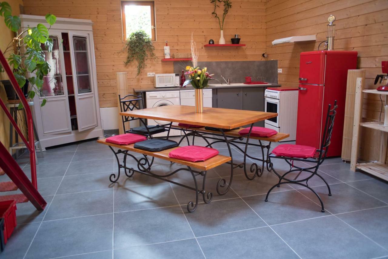 Le Fil Rouge Villa Saint-Pierre-d'Aurillac Ngoại thất bức ảnh